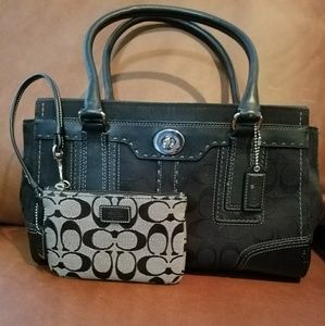 Coach Black Handbag w Grey Wristlet